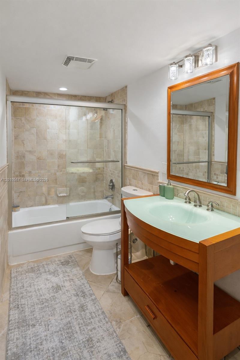 6364 La Costa Drive, Unit D Boca Raton, FL 33433 - Photo 9 of 30 Master bathroom