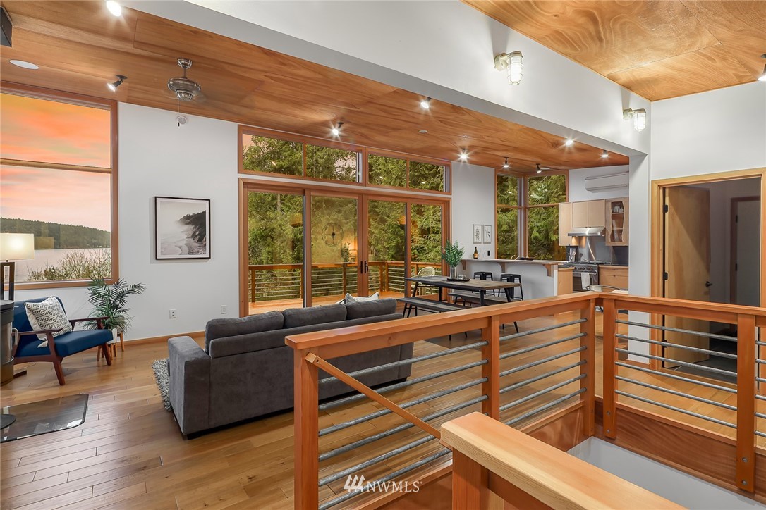 3132 North Shore Road Bellingham, WA 98226 - Photo 13 of 39 Gallery Image 13