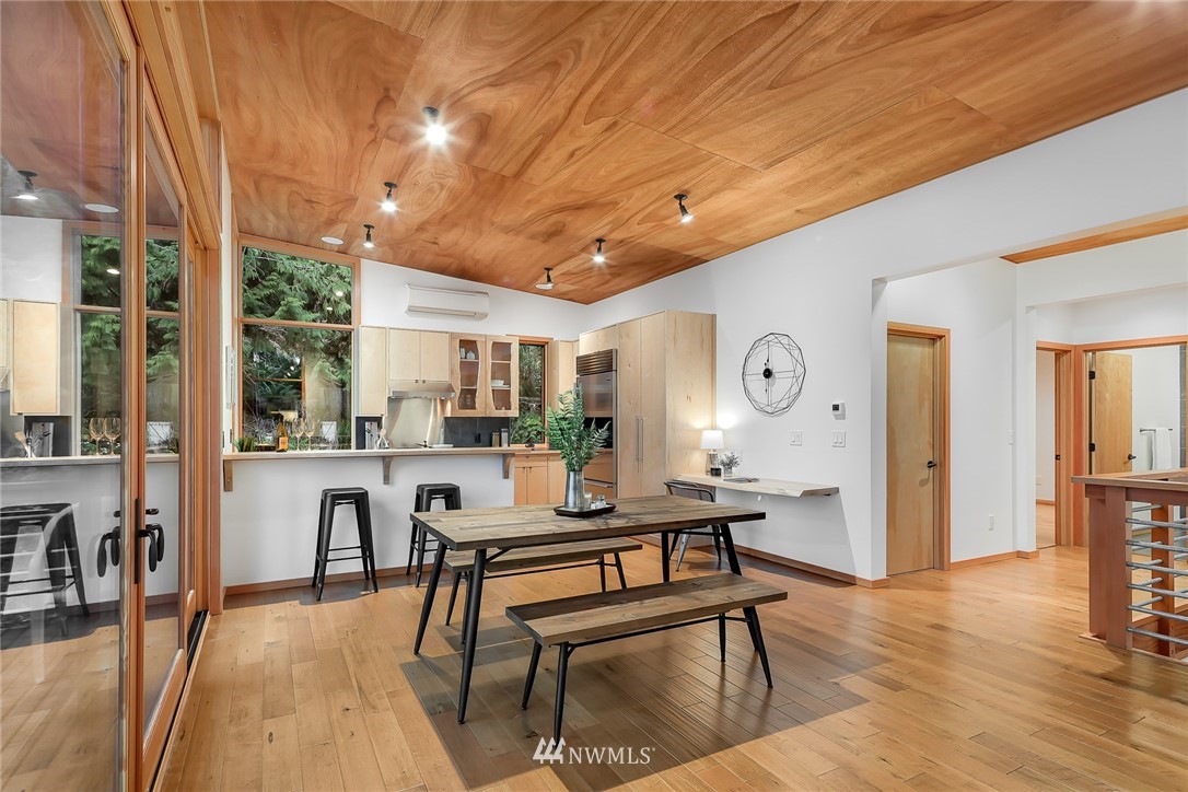 3132 North Shore Road Bellingham, WA 98226 - Photo 15 of 39 Gallery Image 15