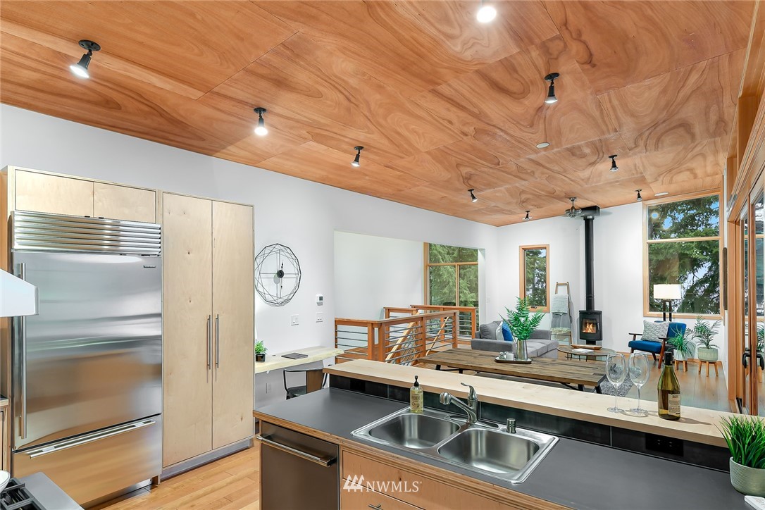 3132 North Shore Road Bellingham, WA 98226 - Photo 30 of 39 Gallery Image 30