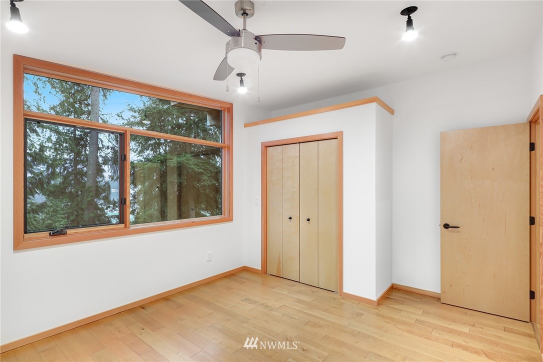 3132 North Shore Road Bellingham, WA 98226 - Photo 31 of 39 Gallery Image 31