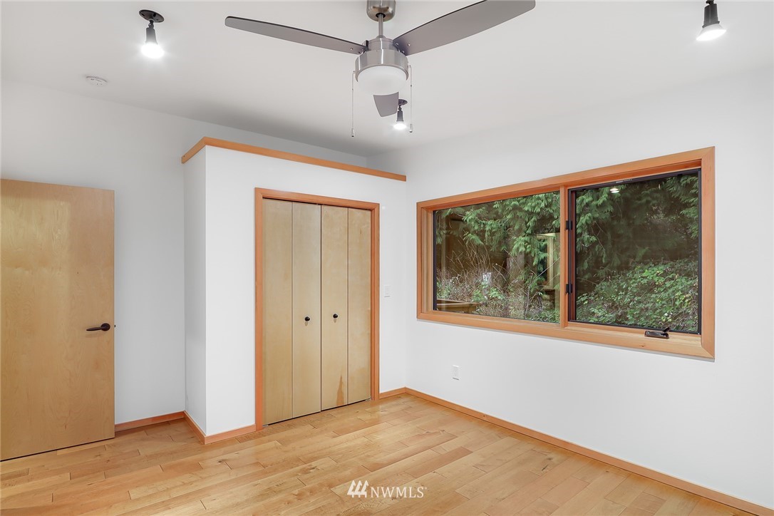 3132 North Shore Road Bellingham, WA 98226 - Photo 32 of 39 Gallery Image 32