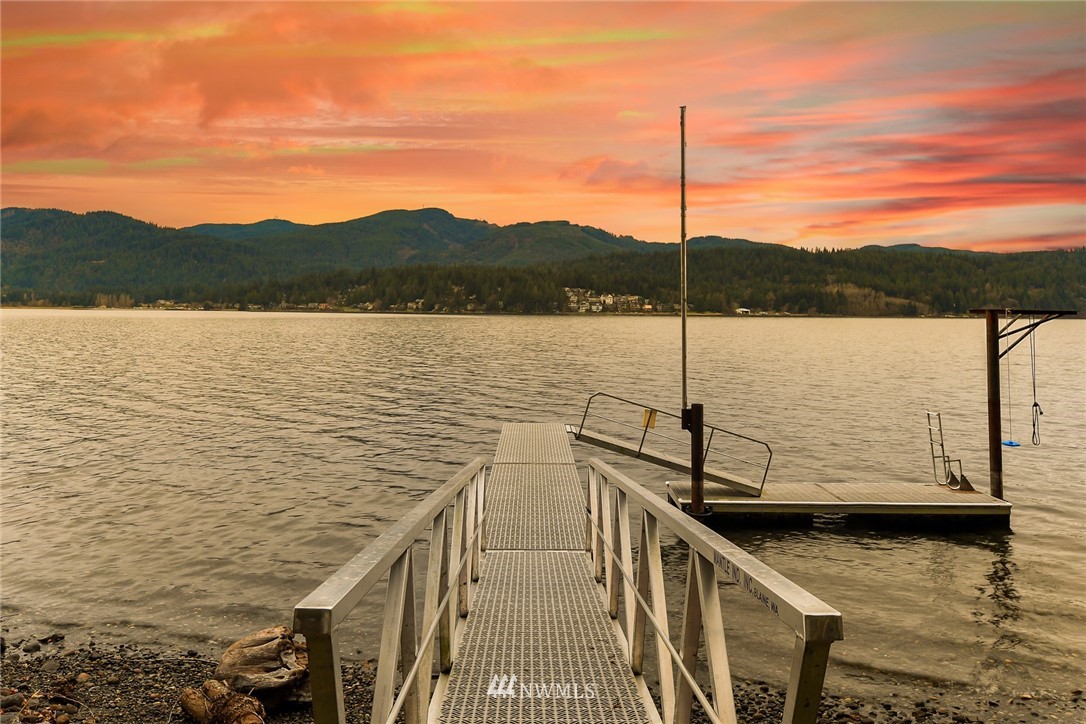 3132 North Shore Road Bellingham, WA 98226 - Photo 34 of 39 Gallery Image 34
