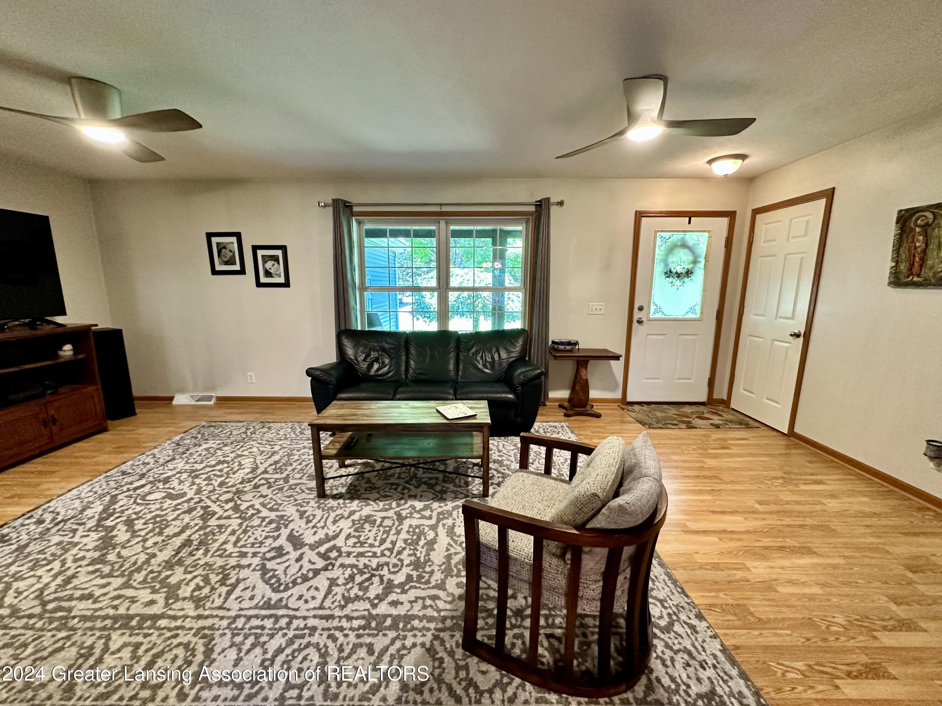4233 Stone Road Onondaga, MI 49264 - Photo 10 of 59 IMG_7823
