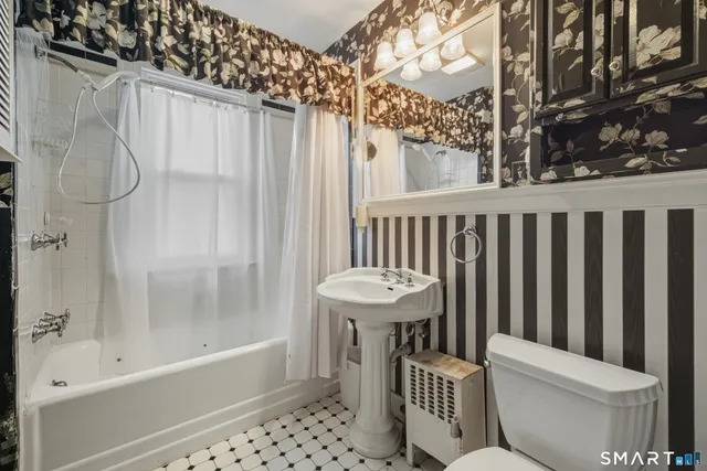 $1,700 | 87 Migeon Avenue, Torrington, CT 06790