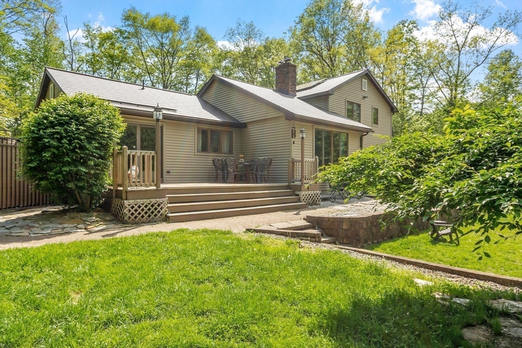 154 Maxwell Road Monson, MA 01057 - Photo 5 of 42
