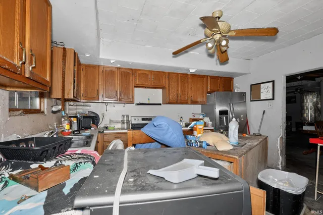 $69,900 | 313 South Division Street, Unit 313S, Flora, IN 46929