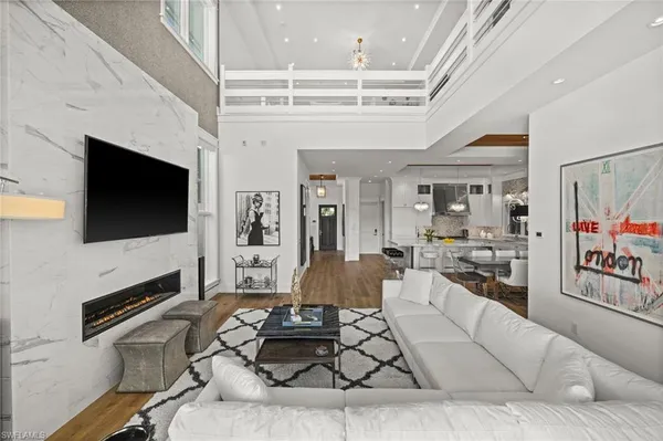 $5,595,000 | 770 Park Street, Naples, FL 34102