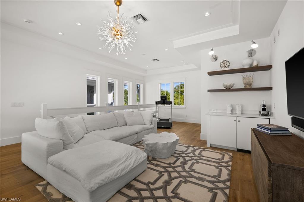 770 Park Street Naples, FL 34102 - Photo 28 of 45