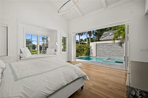 $6,995,000 | 770 Park Street, Naples, FL 34102