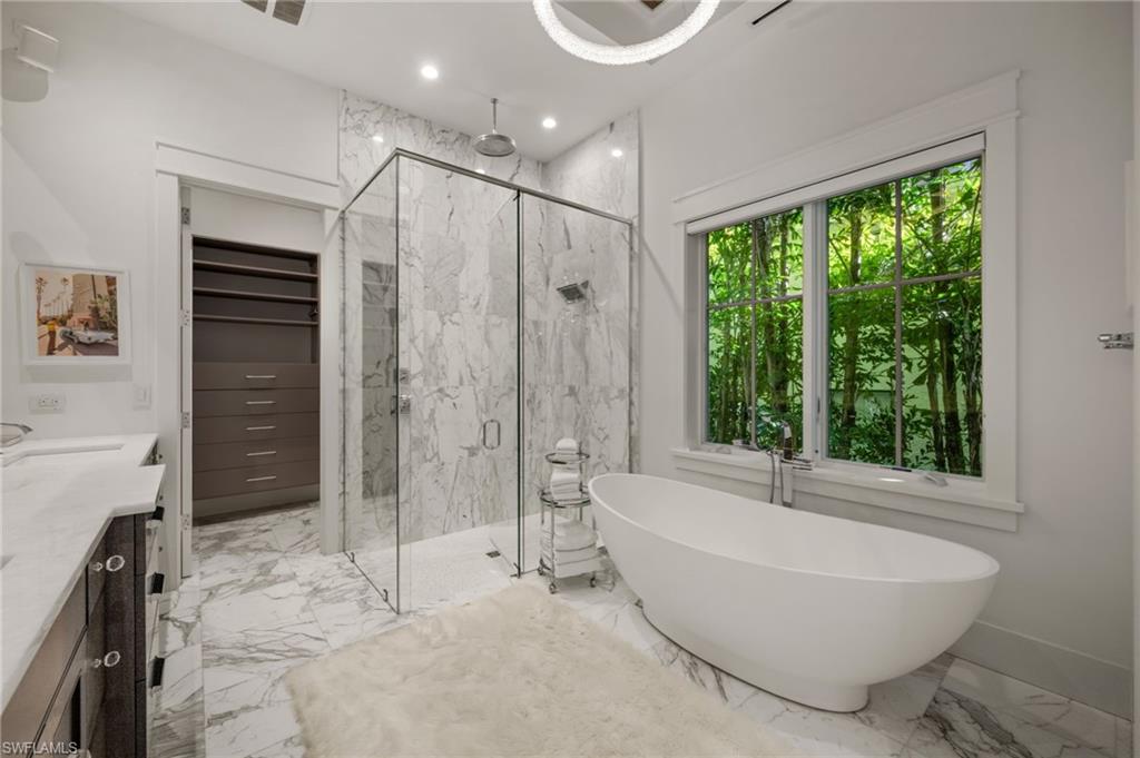 770 Park Street Naples, FL 34102 - Photo 32 of 45