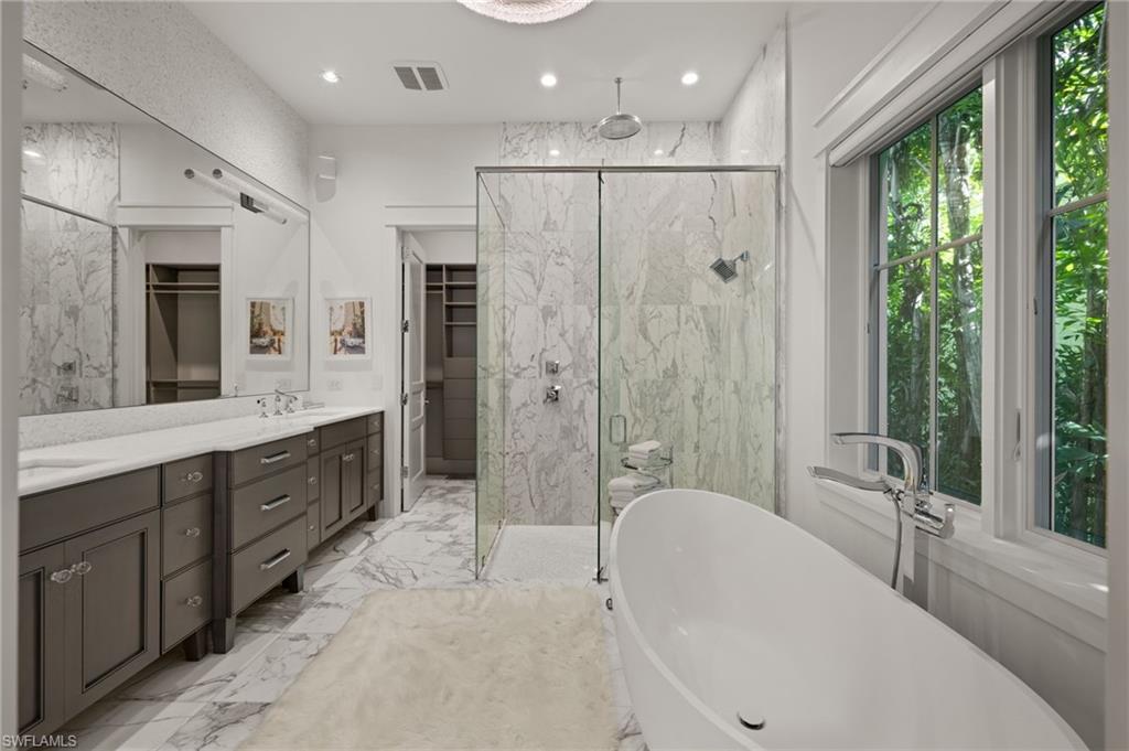 770 Park Street Naples, FL 34102 - Photo 33 of 45