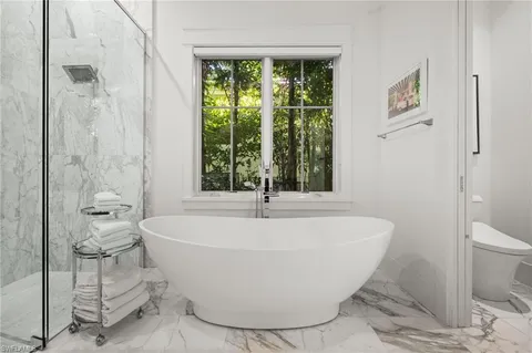 $6,995,000 | 770 Park Street, Naples, FL 34102