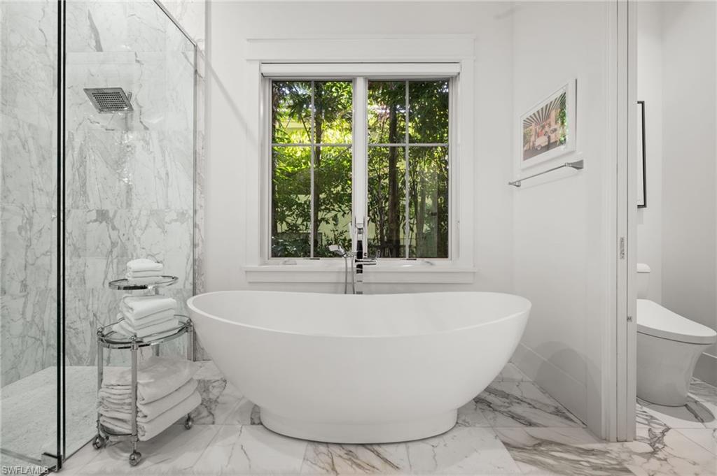 770 Park Street Naples, FL 34102 - Photo 34 of 45