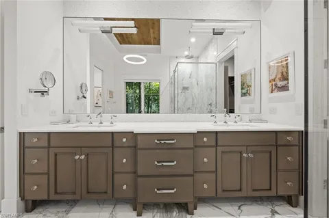 $6,995,000 | 770 Park Street, Naples, FL 34102