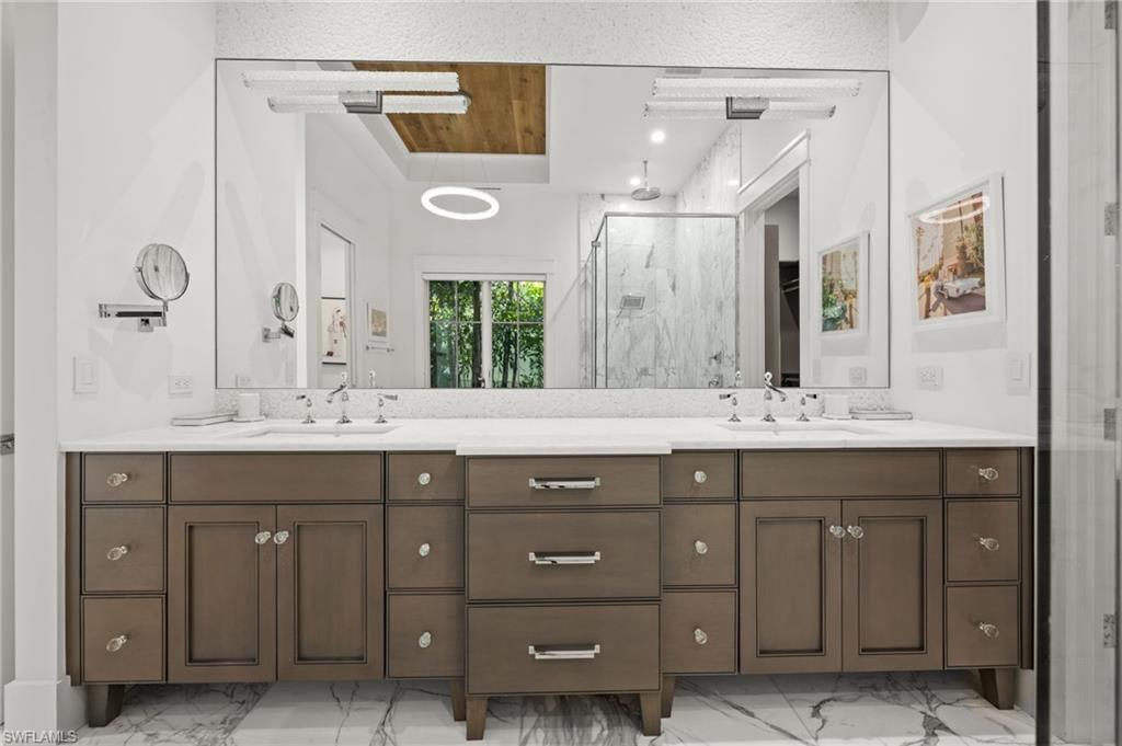 770 Park Street Naples, FL 34102 - Photo 35 of 45