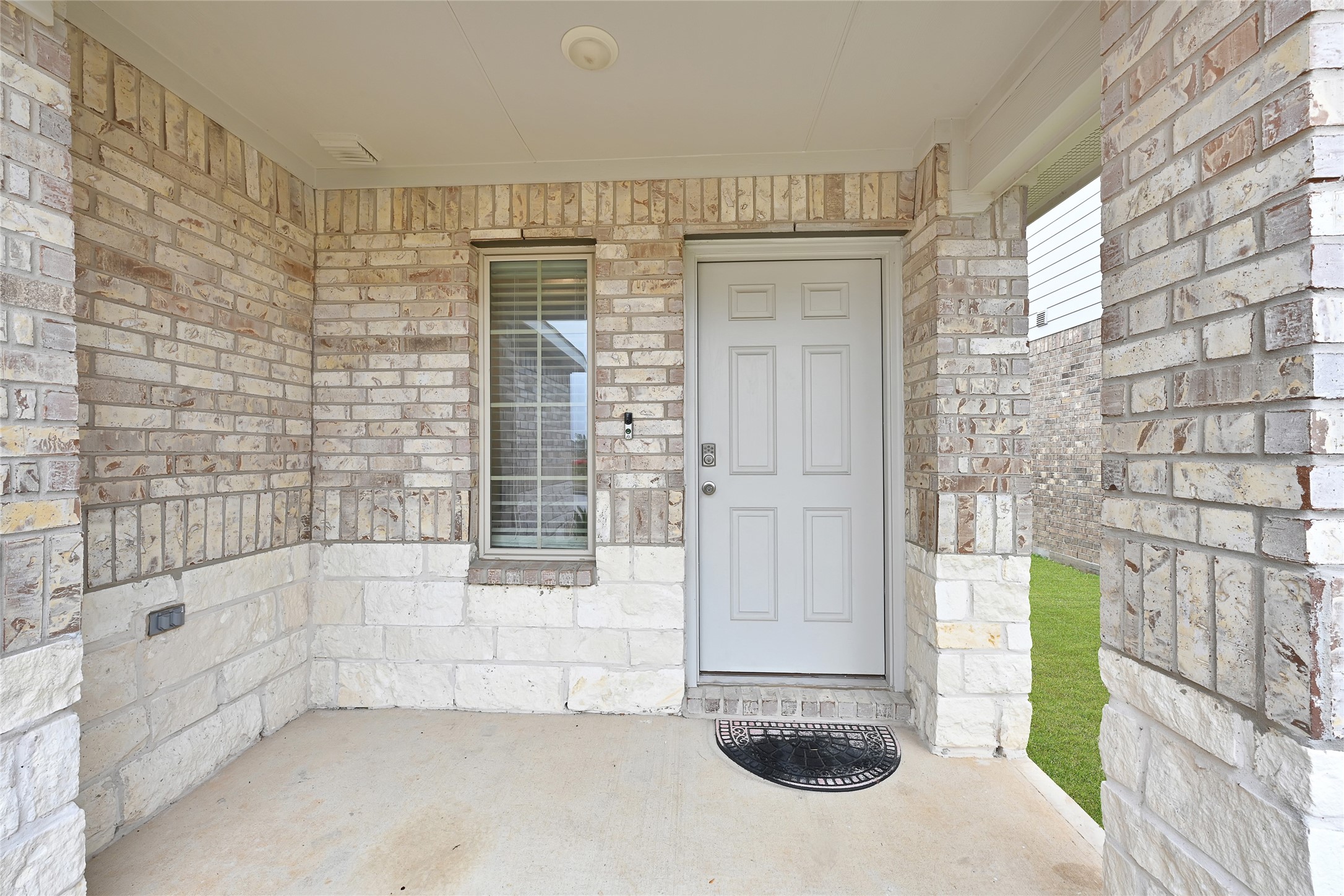 22750 Winter Maple Trail Spring, TX 77373 - Photo 3 of 18 a bathroom with a sink and a shower