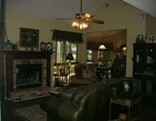 712 Edinburgh Court Mandeville, LA 70448 - Photo 4 of 8