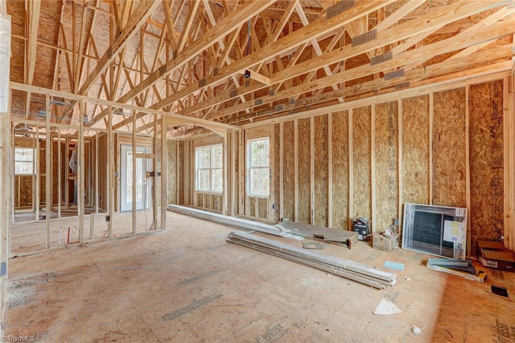 164 Lee Road Reidsville, NC 27320 - Photo 6 of 50 Gallery Image 6