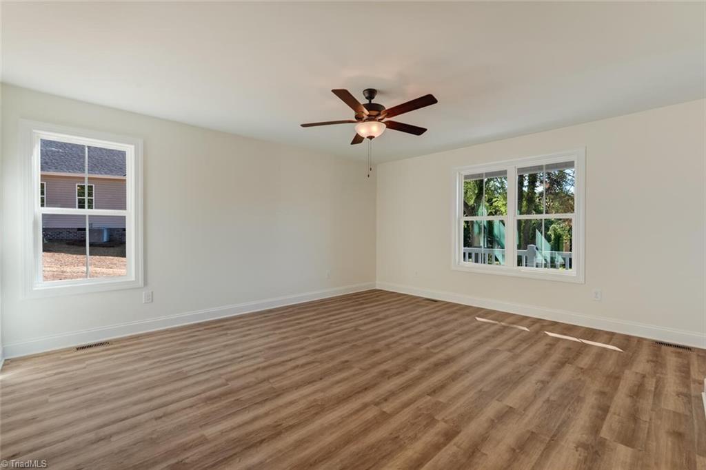 164 Lee Road Reidsville, NC 27320 - Photo 9 of 50 Gallery Image 9