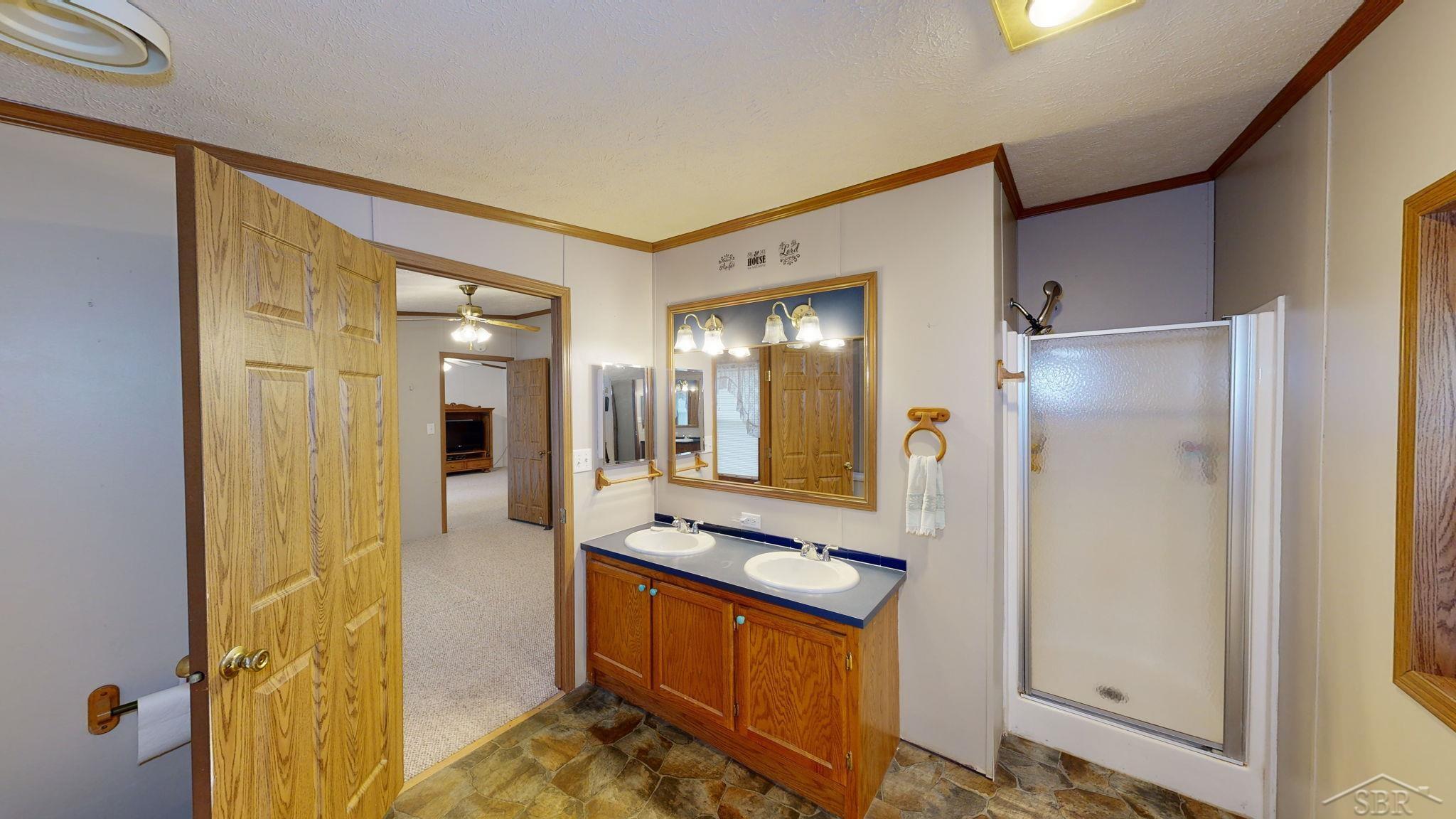 4524 Caine Road Vassar, MI 48768 - Photo 16 of 34 50112323-15.JPG