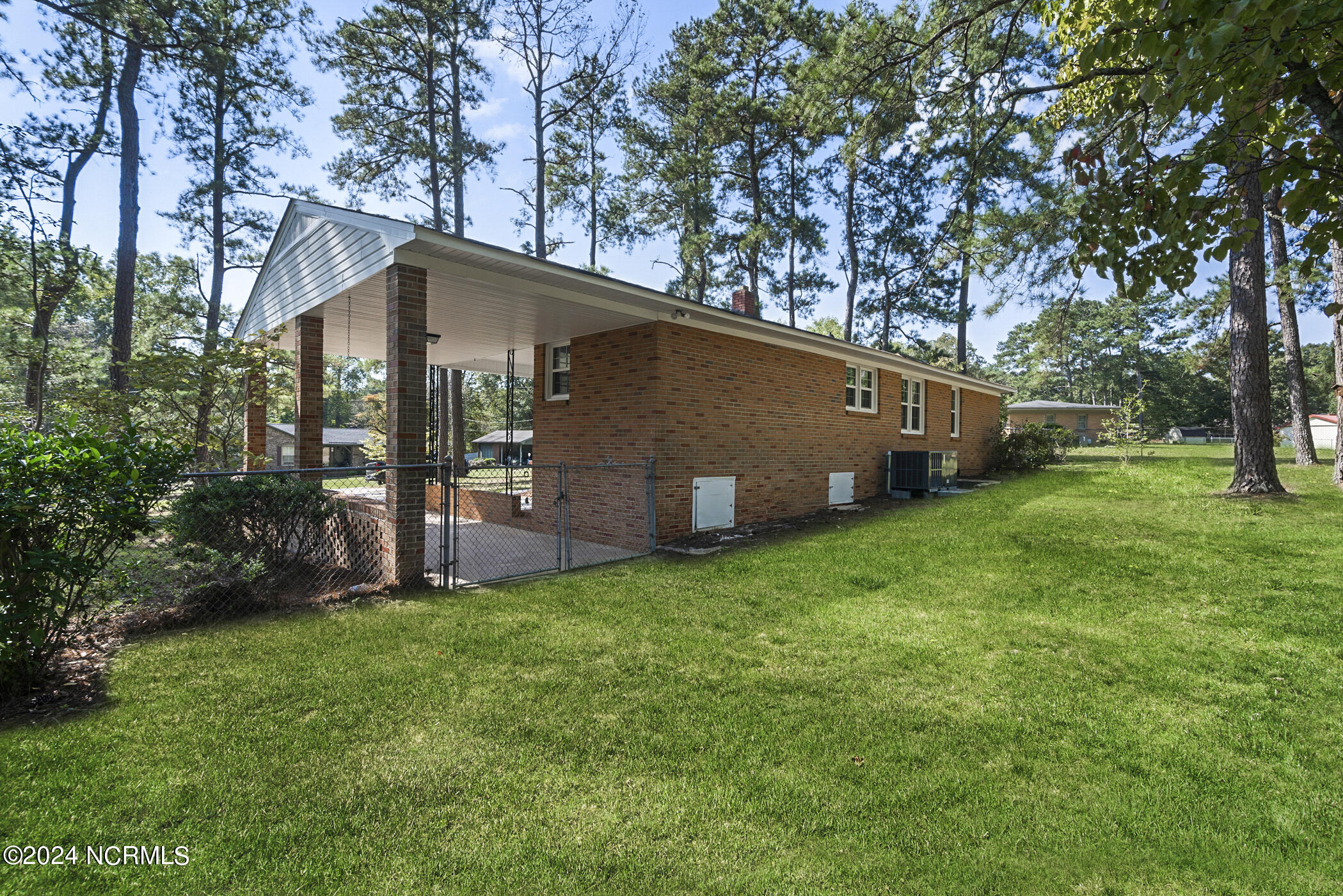 113 Pinion Drive Rockingham, NC 28379 - Photo 6 of 28 DSC00697