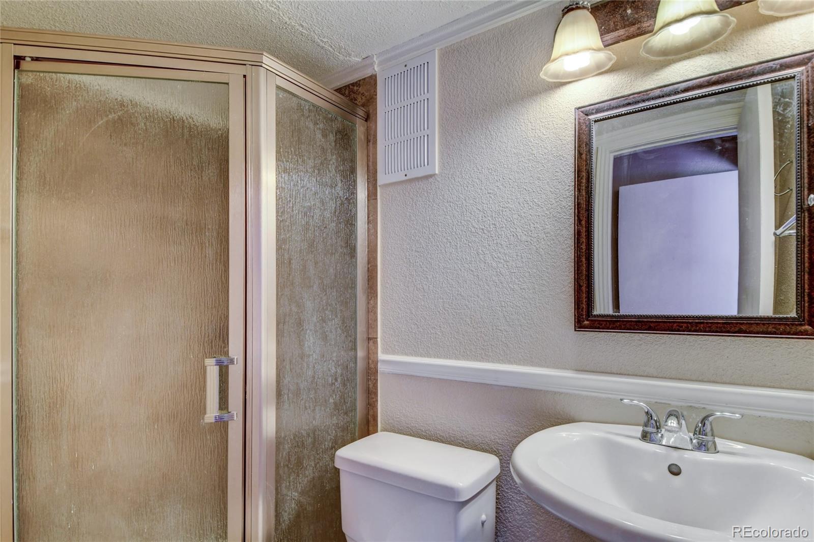 220 Overlook Road Elizabeth, CO 80107 - Photo 23 of 30 Gallery Image 23