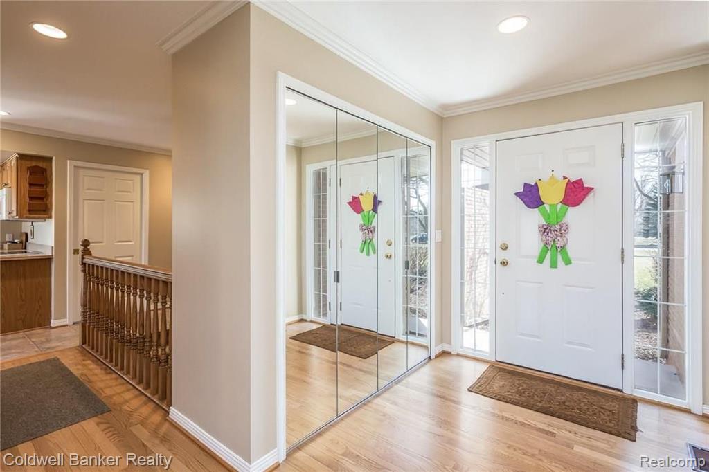 836 Shortridge Avenue Rochester Hills, MI 48307 - Photo 6 of 51