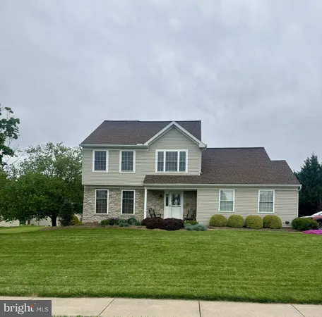 $374,900 | 20 Olde Hickory Road, Mount Wolf, PA 17347