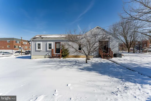 $490,000 | 390 Mary Street, Downingtown, PA 19335