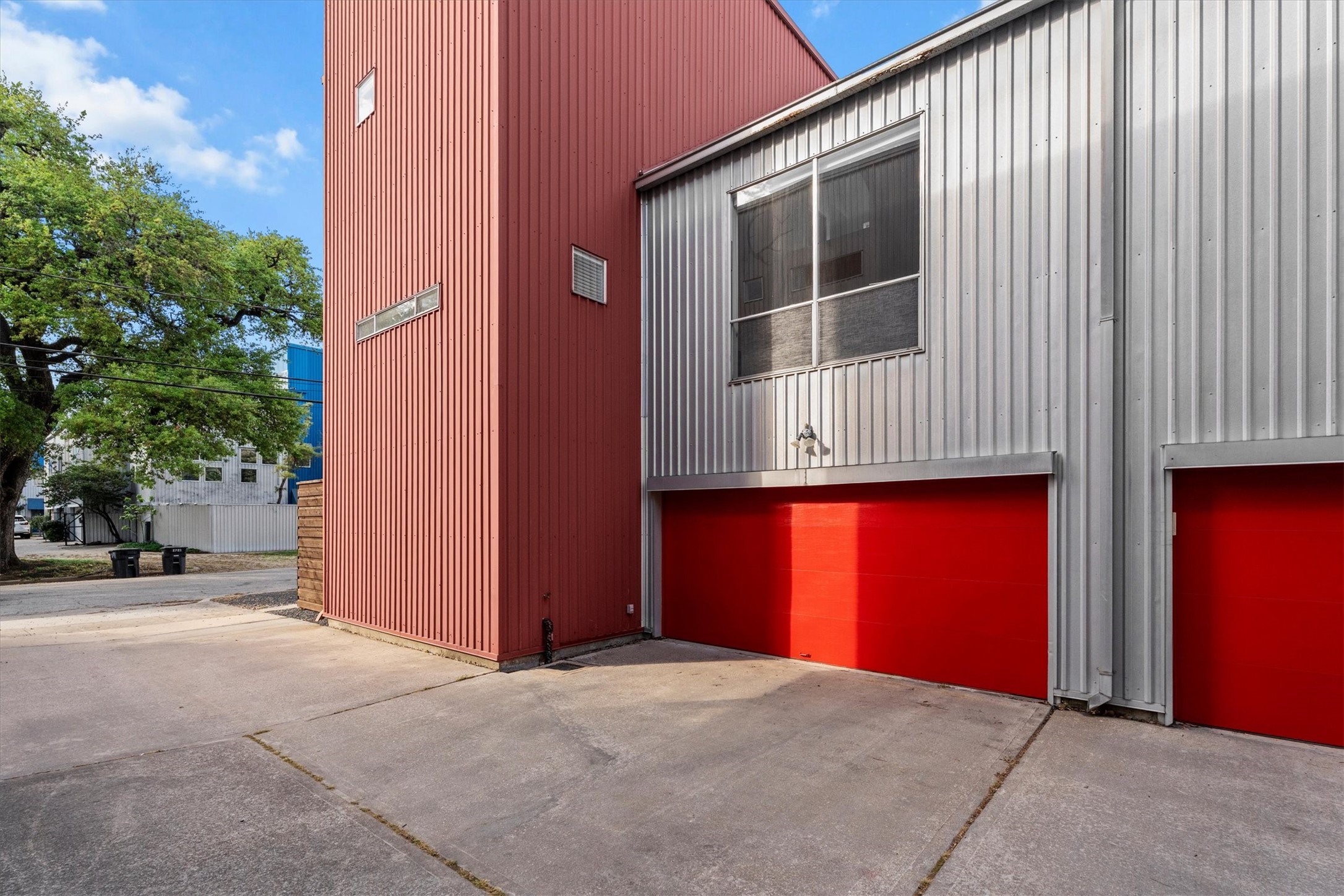 2711 Chenevert Street Houston, TX 77004 - Photo 29 of 33