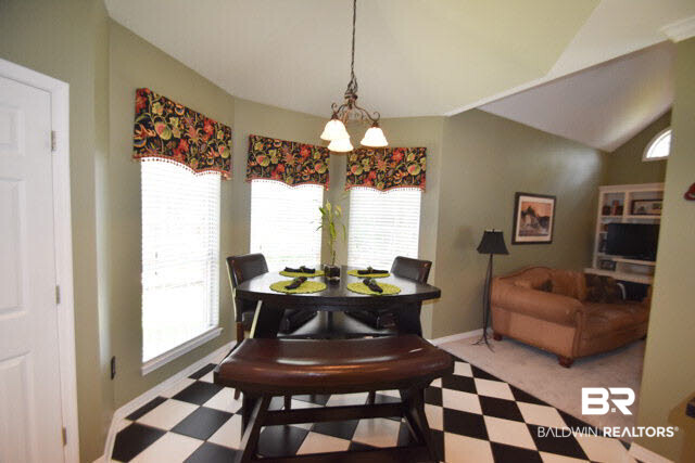 6605 Lubarrett Way Mobile, AL 36695 - Photo 6 of 28