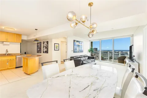 $800,000 | 1288 Kapiolani Boulevard, Unit I2007, Honolulu, HI 96814