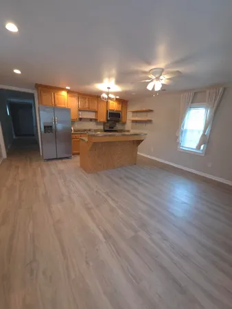 $2,800 | 7 Homel Place, Charleston, SC 29403