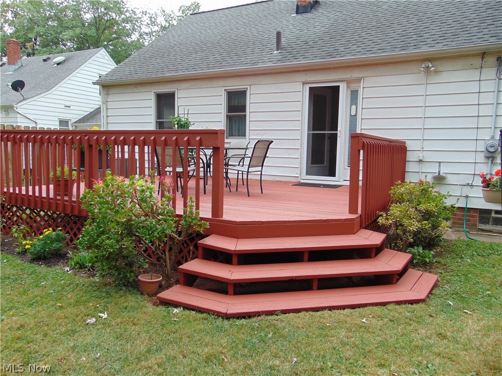1303 Haverston Road Lyndhurst, OH 44124 - Photo 29 of 34