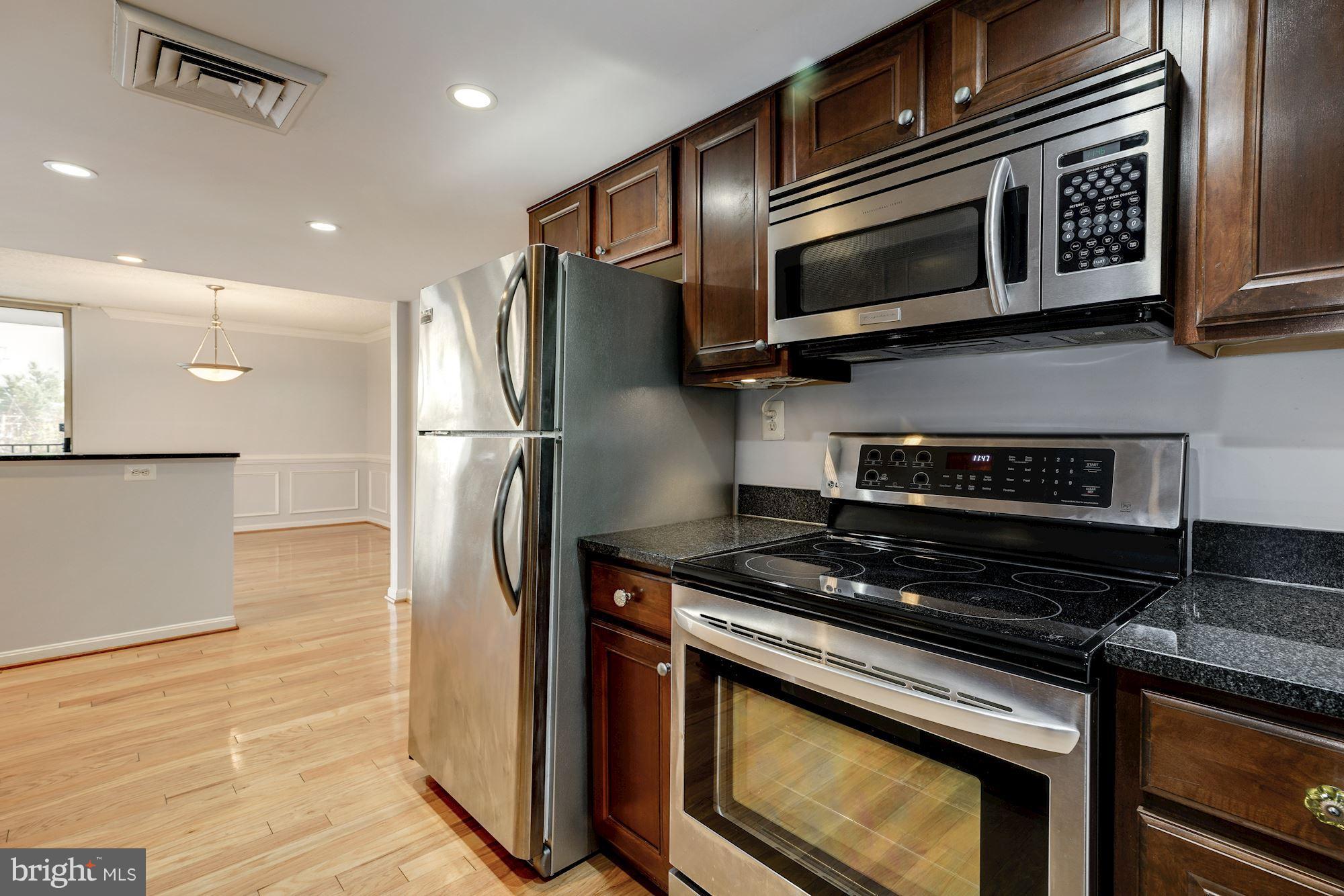 1515 South Arlington Ridge Road, Unit 205 Arlington, VA 22202 - Photo 12 of 30 Newer stainless steel appliances