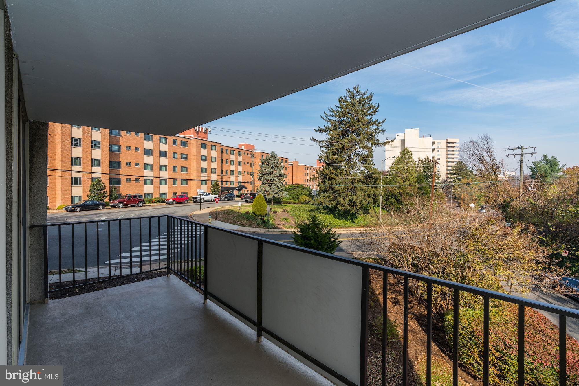 1515 South Arlington Ridge Road, Unit 205 Arlington, VA 22202 - Photo 23 of 30 Neighborhood views