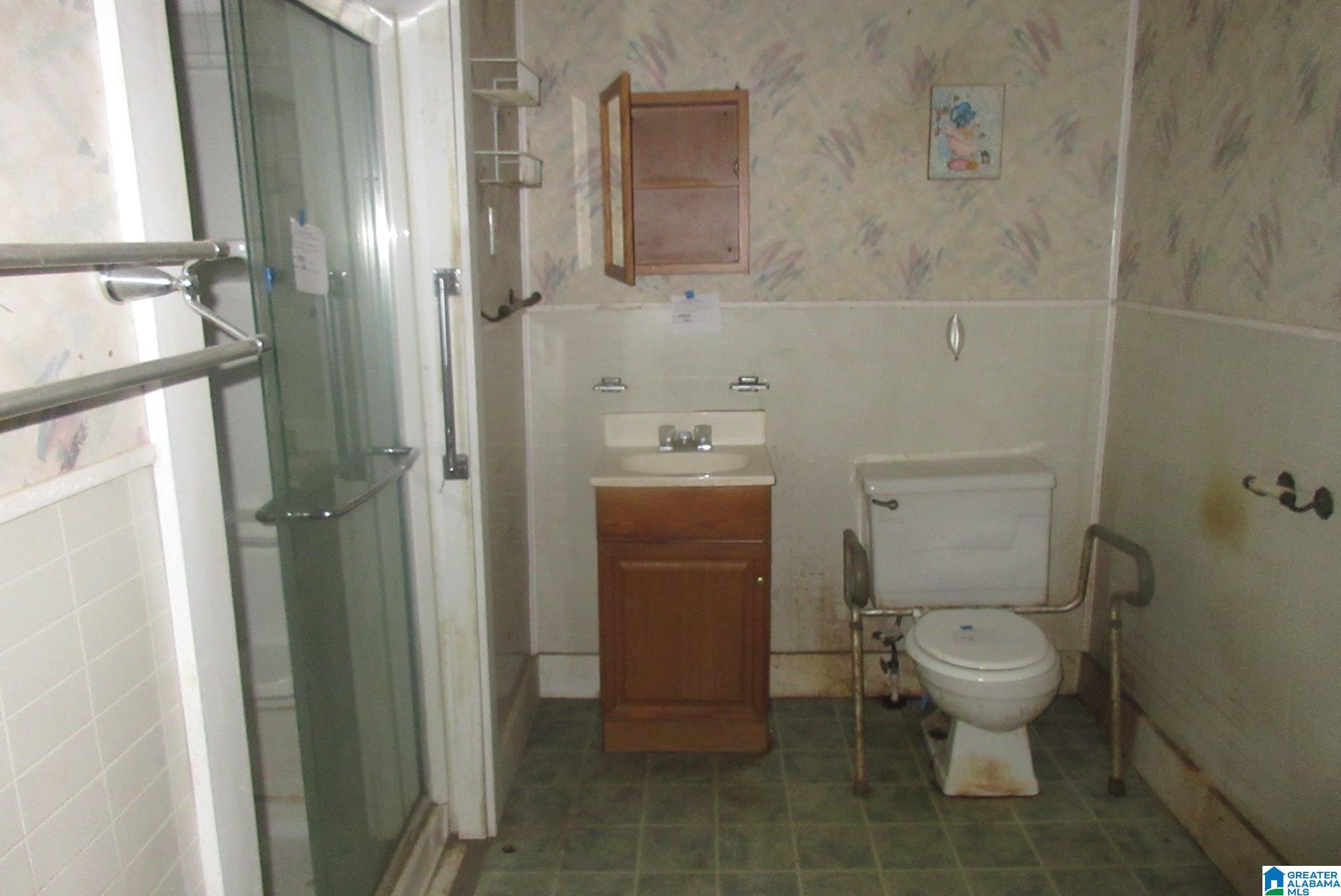 1458 Hueytown Road Bessemer, AL 35023 - Photo 5 of 9