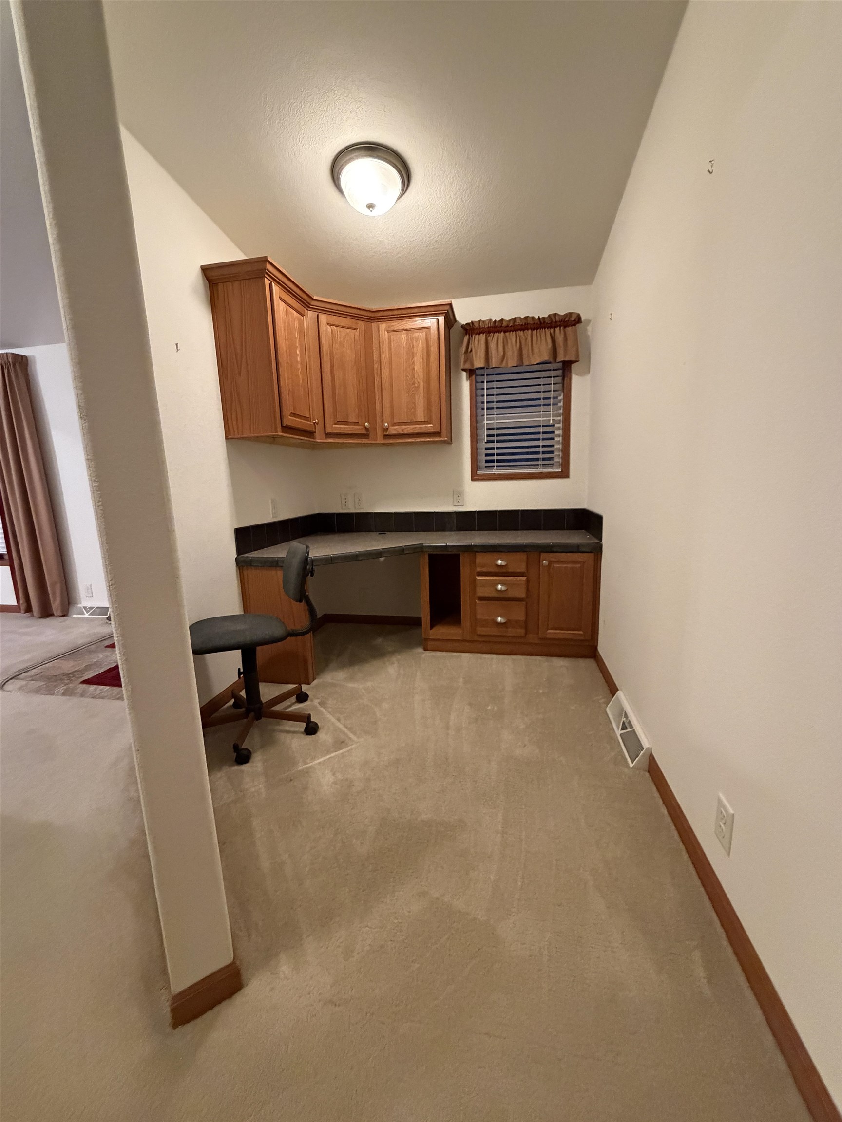 136 West J Street Casper, WY 82601 - Photo 7 of 16