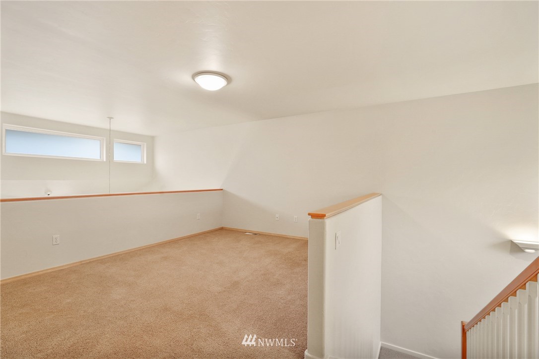 6617 Riviera Court Southeast Olympia, WA 98513 - Photo 17 of 26 Gallery Image 17