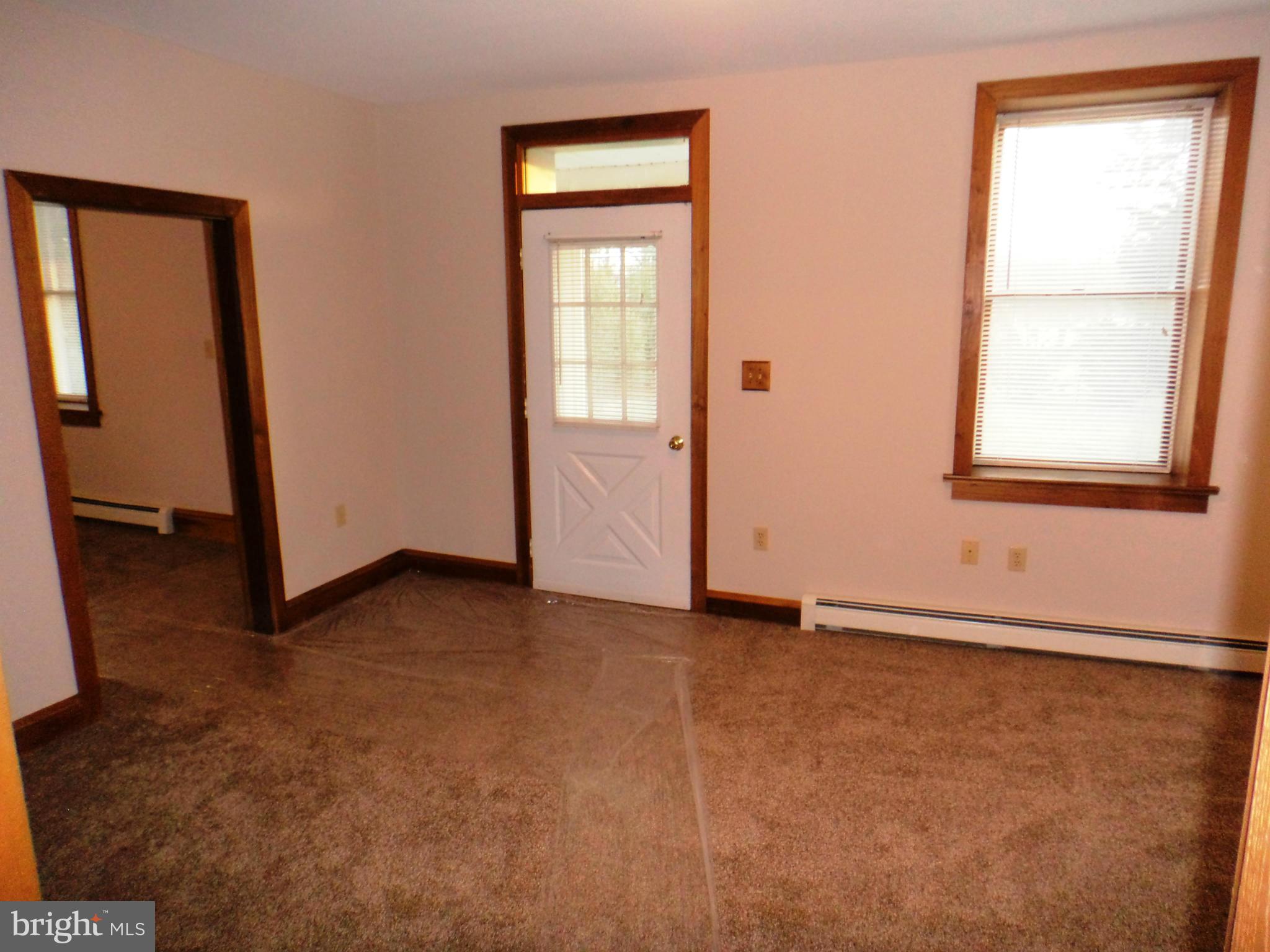 3545 Barr Road Greencastle, PA 17225 - Photo 2 of 29 Living Room
