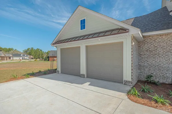 $649,999 | 5736 Highland Lake Drive, Milton, FL 32583