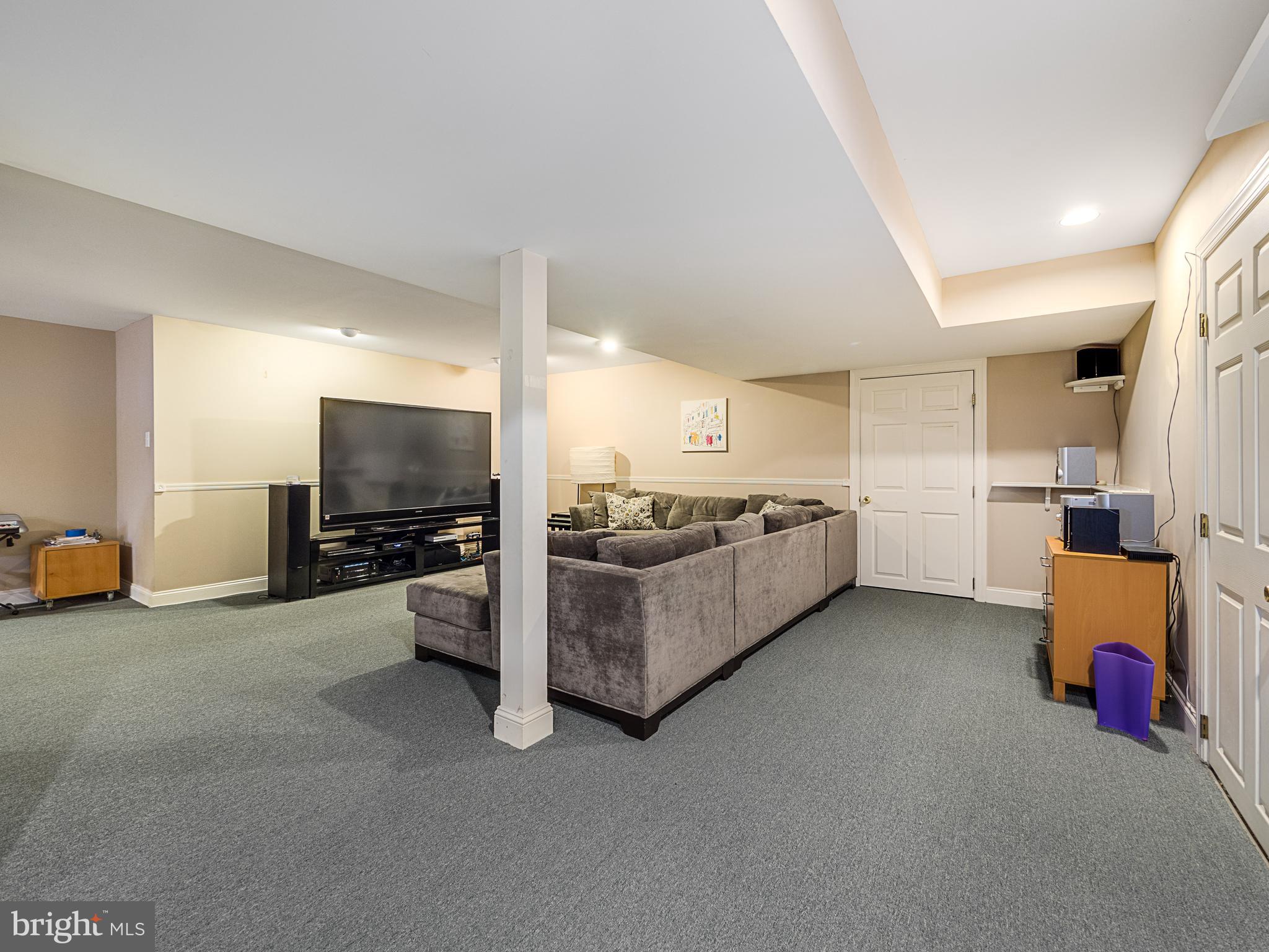 122 Minfford Road Bala Cynwyd, PA 19004 - Photo 19 of 44 Gallery Image 19