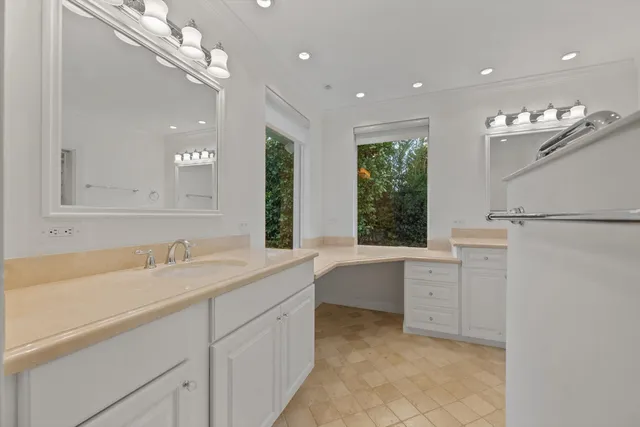 $30,000 | 240 El Dorado Lane, Palm Beach, FL 33480