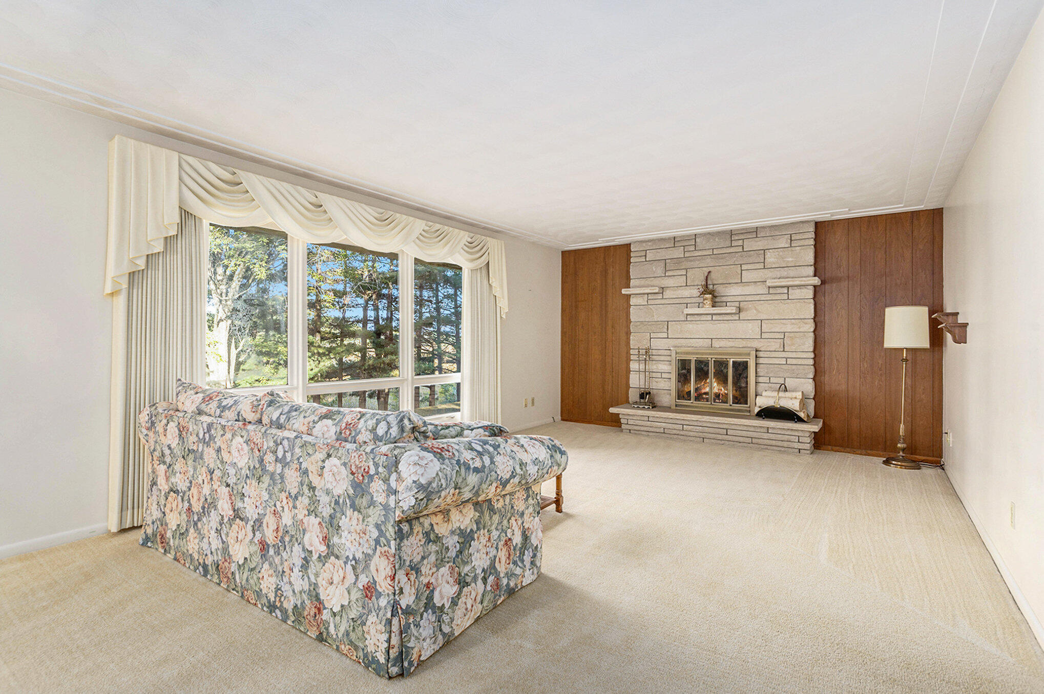 11538 Floria Road Delton, MI 49046 - Photo 3 of 28 003_90a7660