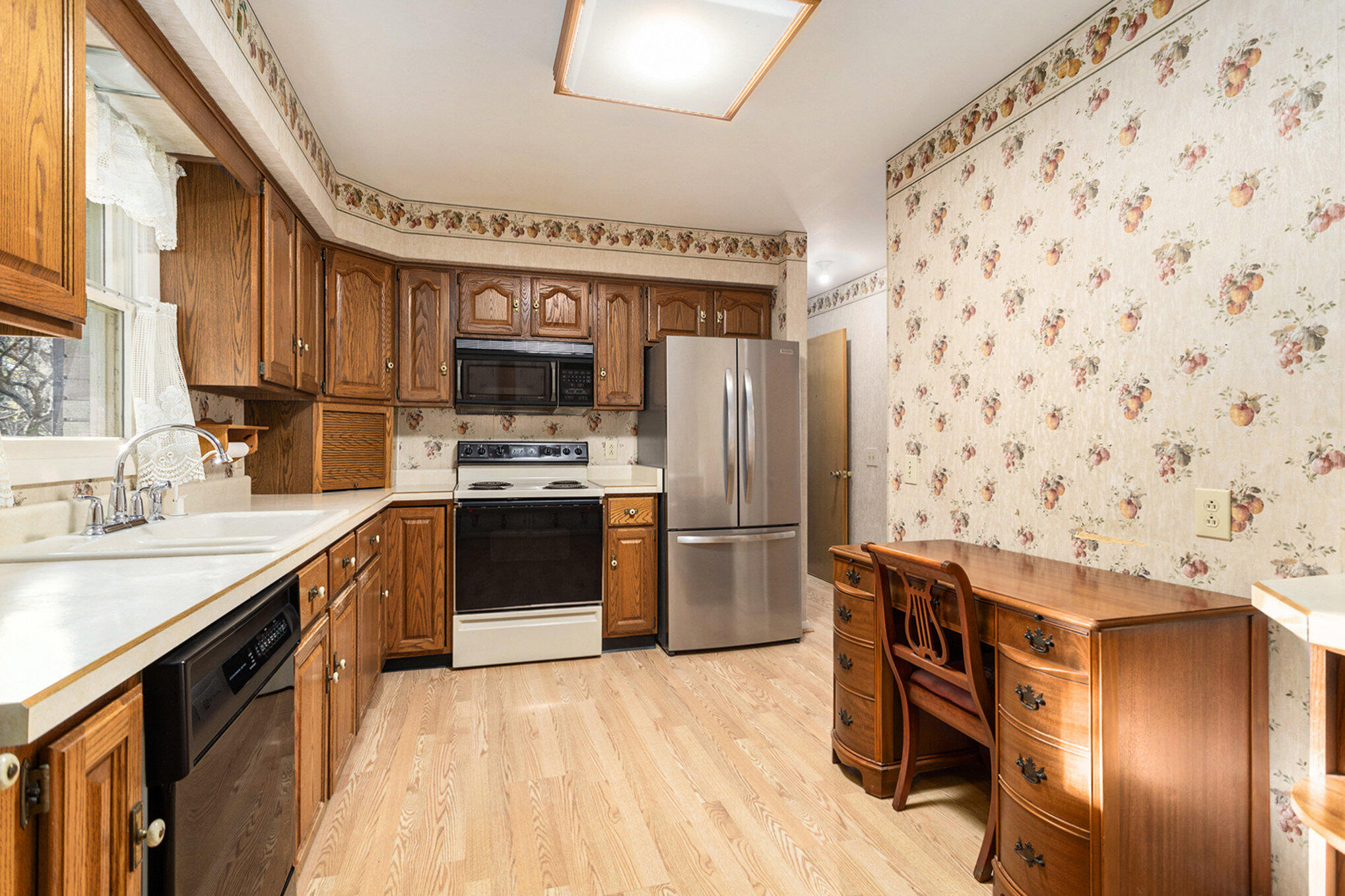 11538 Floria Road Delton, MI 49046 - Photo 8 of 28 008_90a7653