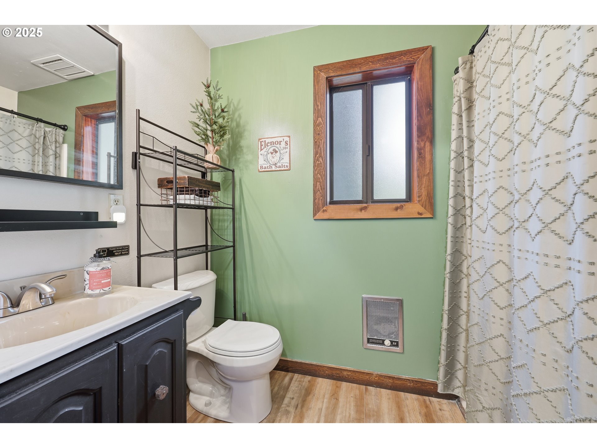 65582 East Timberline Drive Rhododendron, OR 97049 - Photo 21 of 47 a bathroom with a toilet sink and mirror