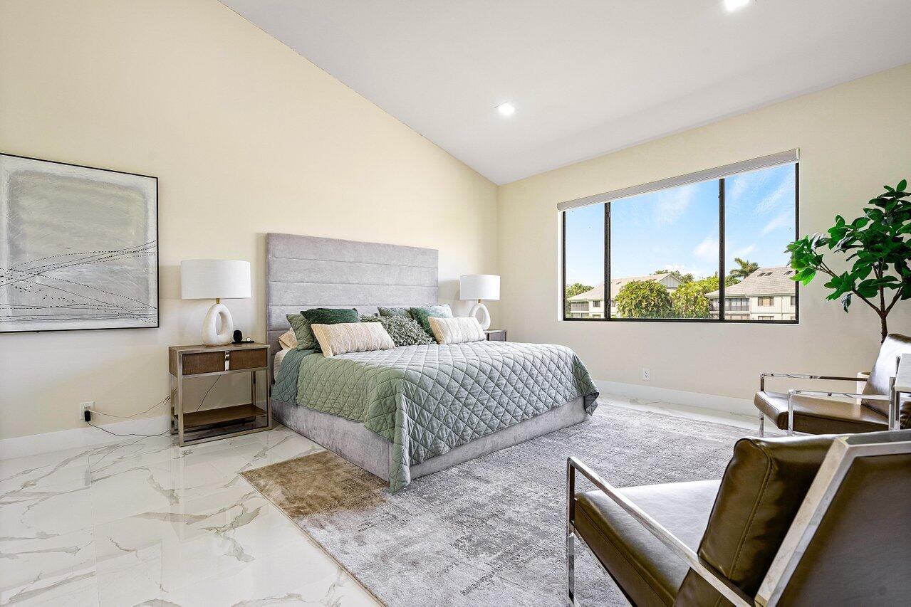 17548 Ashbourne Lane, Unit C Boca Raton, FL 33496 - Photo 21 of 40 Primary Suite