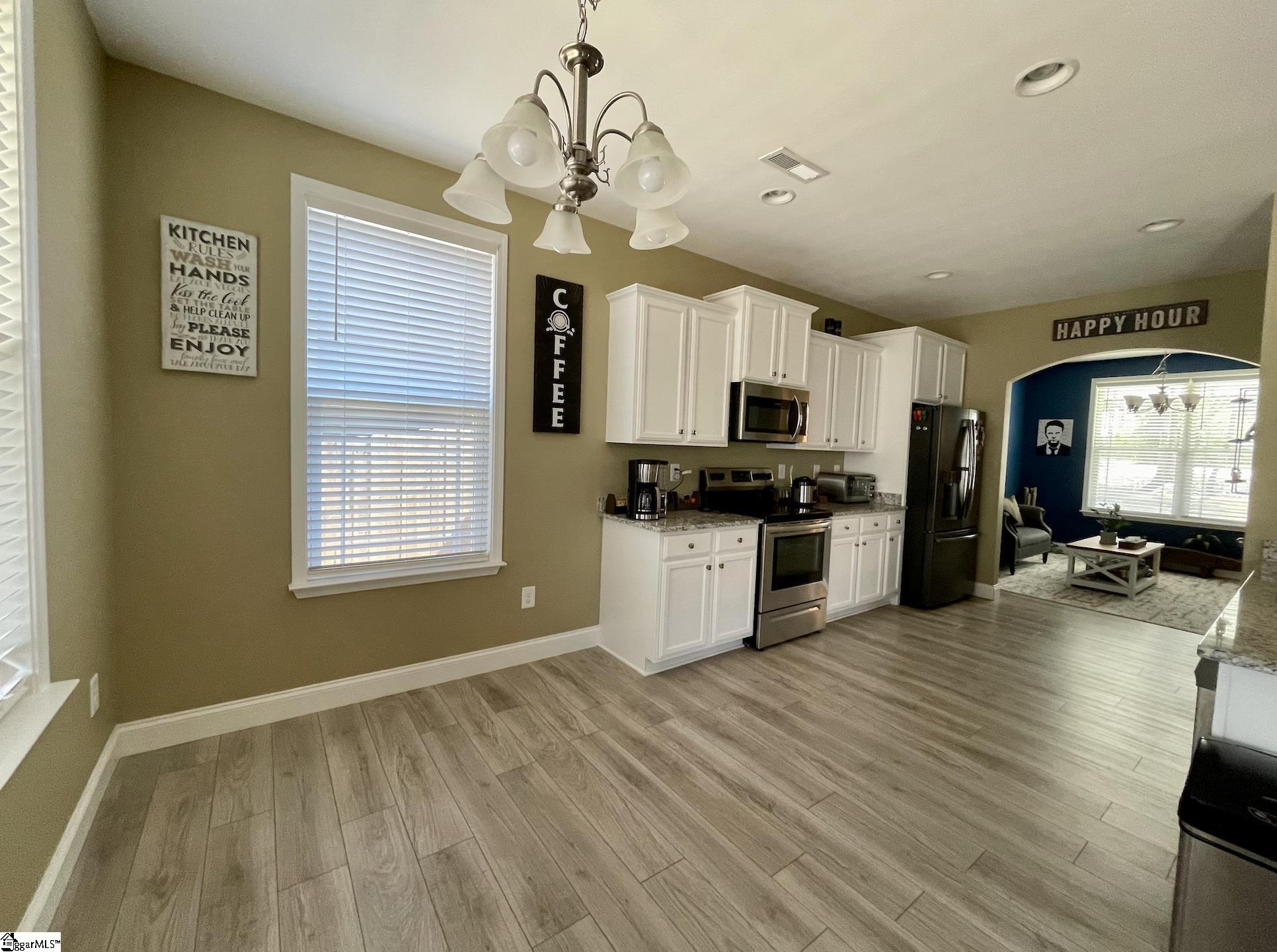 228 McCall Road Simpsonville, SC 29680 - Photo 9 of 25 Gallery Image 9
