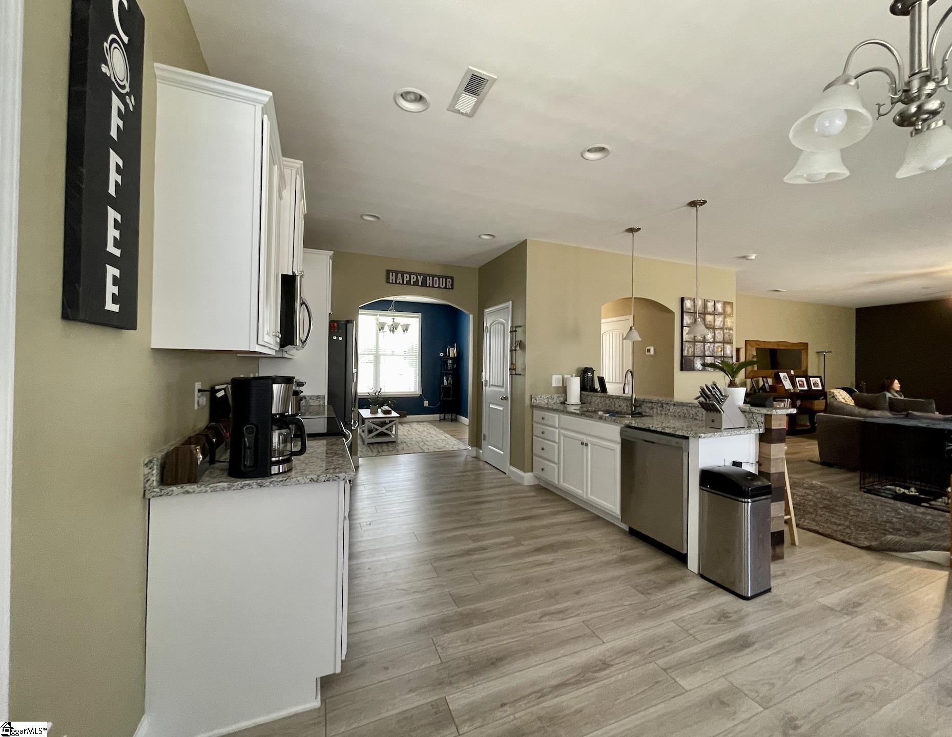 228 McCall Road Simpsonville, SC 29680 - Photo 10 of 25 Gallery Image 10